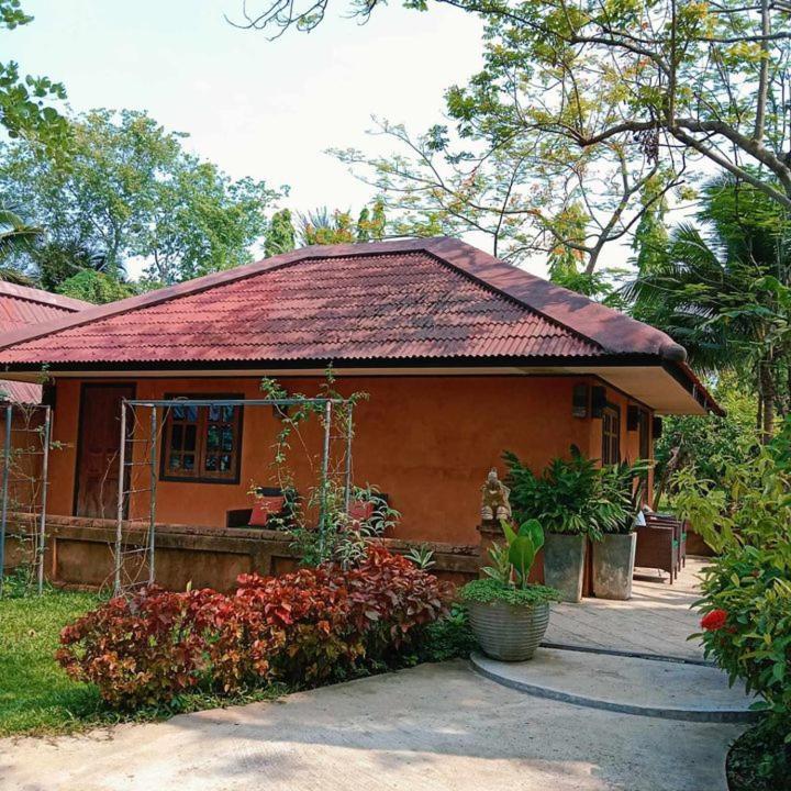 Saimoonbury Resort Ban Huai Phai Yai Exterior foto